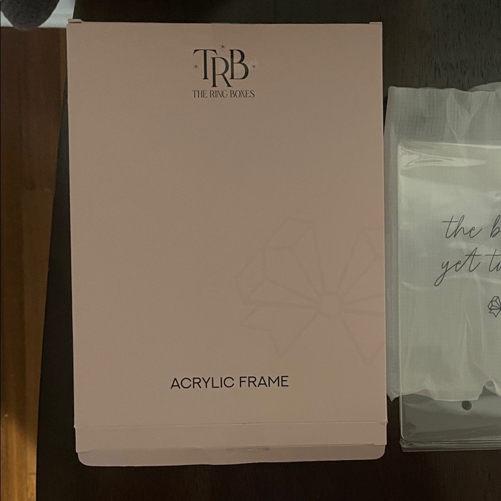 Acrylic Frame - Elegant White Picture Frame